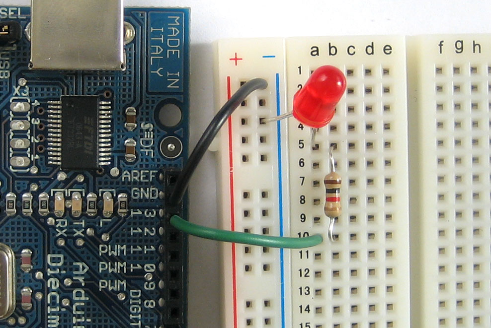 Arduino: LEDs and resistors